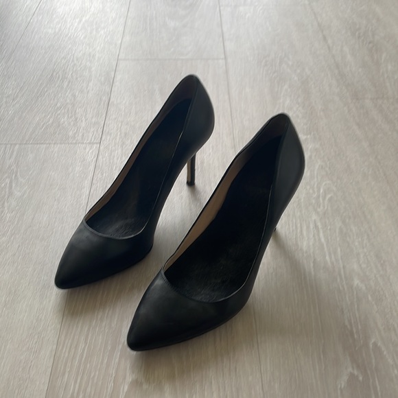 Enzo Angiolini black leather Eacallme heels. Size 8 - Picture 2 of 6